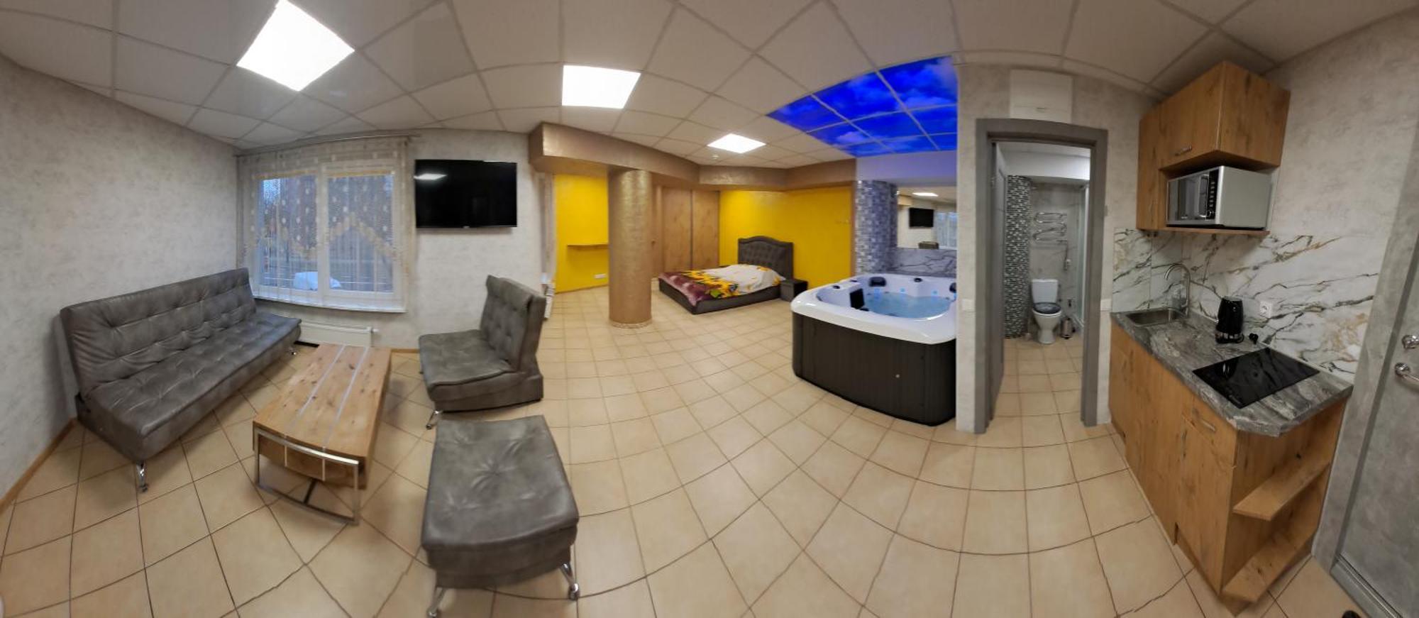 Jacuzzi Apartament Old Town Klaipėda Dış mekan fotoğraf